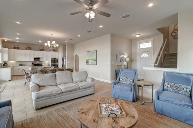 Lake House In-town! Beachfront! BBQ Grill!, , on Gulf of Mexico - Port Aransas in Texas - Lakehouse Vacation Rental - Lake Home for rent on LakeHouseVacations.com