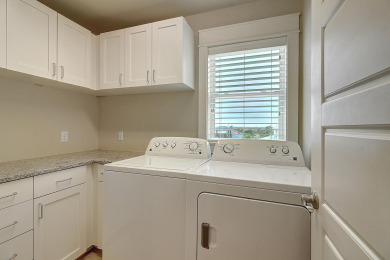 Lake House In-town! Beachfront! BBQ Grill!, , on Gulf of Mexico - Port Aransas in Texas - Lakehouse Vacation Rental - Lake Home for rent on LakeHouseVacations.com