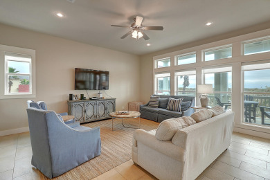 Lake House In-town! Beachfront! BBQ Grill!, , on Gulf of Mexico - Port Aransas in Texas - Lakehouse Vacation Rental - Lake Home for rent on LakeHouseVacations.com