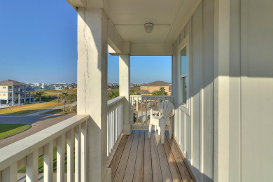 Lake House In-town! Beachfront! BBQ Grill!, , on Gulf of Mexico - Port Aransas in Texas - Lakehouse Vacation Rental - Lake Home for rent on LakeHouseVacations.com