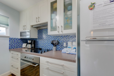 Lake House Lovely condo located at waterfront Beachhead. Heated Pool!, , on Gulf of Mexico - Port Aransas in Texas - Lakehouse Vacation Rental - Lake Home for rent on LakeHouseVacations.com