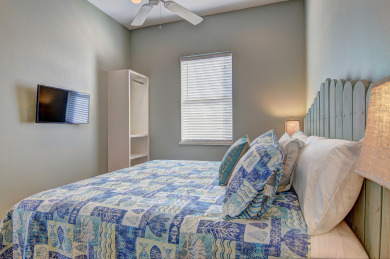 Lake House Island home waiting to be the backdrop for your family's vacation memories, , on Gulf of Mexico - Port Aransas in Texas - Lakehouse Vacation Rental - Lake Home for rent on LakeHouseVacations.com