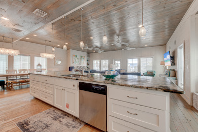 Lake House Big Kahuna, A Luxurious Seaside Home with PRIVATE POOL !!, , on Gulf of Mexico - Port Aransas in Texas - Lakehouse Vacation Rental - Lake Home for rent on LakeHouseVacations.com