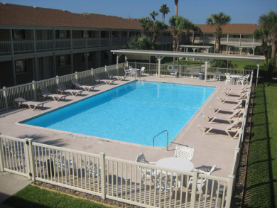 Lake House A Cozy Getaway Near the Beach, heated pool, pickleball courts!, , on Gulf of Mexico - Port Aransas in Texas - Lakehouse Vacation Rental - Lake Home for rent on LakeHouseVacations.com
