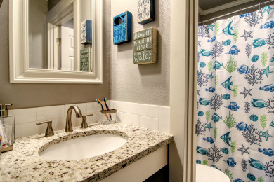Lake House A Cozy Getaway Near the Beach, heated pool, pickleball courts!, , on Gulf of Mexico - Port Aransas in Texas - Lakehouse Vacation Rental - Lake Home for rent on LakeHouseVacations.com