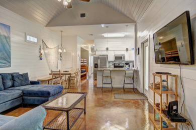 Lake House Amazing condo in Pirates Bay! 2 Fabulous lagoon pools!, , on Gulf of Mexico - Port Aransas in Texas - Lakehouse Vacation Rental - Lake Home for rent on LakeHouseVacations.com