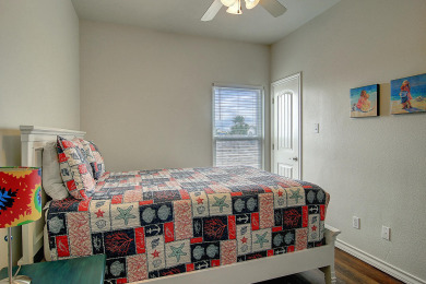 Lake House Fabulous condo right next to the lagoon pool!, , on Gulf of Mexico - Port Aransas in Texas - Lakehouse Vacation Rental - Lake Home for rent on LakeHouseVacations.com