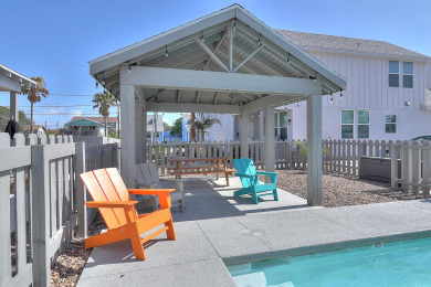Lake House Cute coastal home with a king bed in every bedroom!, , on Gulf of Mexico - Port Aransas in Texas - Lakehouse Vacation Rental - Lake Home for rent on LakeHouseVacations.com