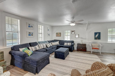 Lake House Texas-Sized Family Retreat Near the Jetty and Beaches in Port Aransas TX!, , on Gulf of Mexico - Port Aransas in Texas - Lakehouse Vacation Rental - Lake Home for rent on LakeHouseVacations.com