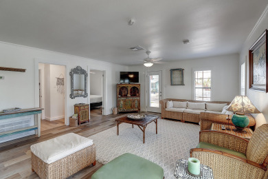 Lake House Texas-Sized Family Retreat Near the Jetty and Beaches in Port Aransas TX!, , on Gulf of Mexico - Port Aransas in Texas - Lakehouse Vacation Rental - Lake Home for rent on LakeHouseVacations.com