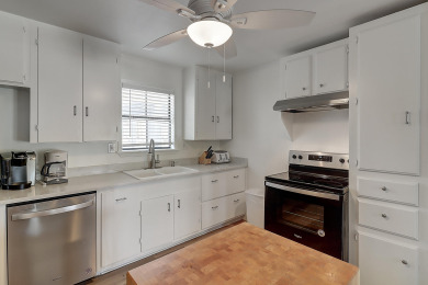 Lake House Texas-Sized Family Retreat Near the Jetty and Beaches in Port Aransas TX!, , on Gulf of Mexico - Port Aransas in Texas - Lakehouse Vacation Rental - Lake Home for rent on LakeHouseVacations.com
