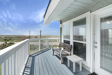 Lake House Renovated condo! Pet Friendly, Walk to Beach, Heated Community Pool, , on Gulf of Mexico - Corpus Christi in Texas - Lakehouse Vacation Rental - Lake Home for rent on LakeHouseVacations.com
