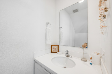 Lake House Cute as can be! 2 Heated Pools, Great Gated Subdivision! Close to the Beach!, , on Gulf of Mexico - Port Aransas in Texas - Lakehouse Vacation Rental - Lake Home for rent on LakeHouseVacations.com