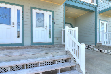 Lake House Chic Port A Retreat, Community pool, Garage access, Golf cart included, , on Gulf of Mexico - Port Aransas in Texas - Lakehouse Vacation Rental - Lake Home for rent on LakeHouseVacations.com