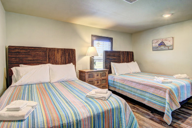 Lake House Cozy duplex near many Port A restaurants & night life, , on Gulf of Mexico - Port Aransas in Texas - Lakehouse Vacation Rental - Lake Home for rent on LakeHouseVacations.com