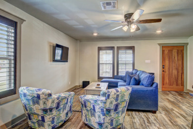 Lake House Cozy duplex near many Port A restaurants & night life, , on Gulf of Mexico - Port Aransas in Texas - Lakehouse Vacation Rental - Lake Home for rent on LakeHouseVacations.com