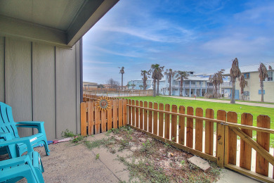 Lake House Super cute! Community boardwalk to the beach and pool!, , on Gulf of Mexico - Port Aransas in Texas - Lakehouse Vacation Rental - Lake Home for rent on LakeHouseVacations.com