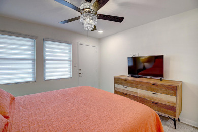 Lake House Super cute! Community boardwalk to the beach and pool!, , on Gulf of Mexico - Port Aransas in Texas - Lakehouse Vacation Rental - Lake Home for rent on LakeHouseVacations.com
