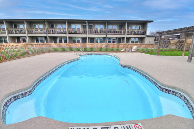 Lake House Super cute! Community boardwalk to the beach and pool!, , on Gulf of Mexico - Port Aransas in Texas - Lakehouse Vacation Rental - Lake Home for rent on LakeHouseVacations.com