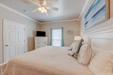 Lake House Just a few blocks from the beach with a community pool. Sleeps 8!, , on Gulf of Mexico - Port Aransas in Texas - Lakehouse Vacation Rental - Lake Home for rent on LakeHouseVacations.com
