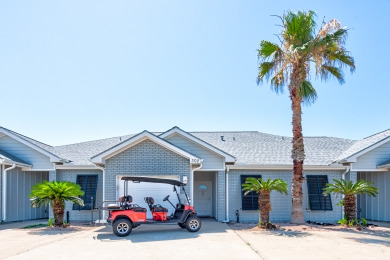 Lake House Just a few blocks from the beach with a community pool. Sleeps 8!, , on Gulf of Mexico - Port Aransas in Texas - Lakehouse Vacation Rental - Lake Home for rent on LakeHouseVacations.com