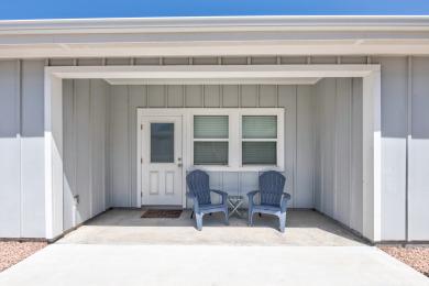 Lake House Just a few blocks from the beach with a community pool. Sleeps 8!, , on Gulf of Mexico - Port Aransas in Texas - Lakehouse Vacation Rental - Lake Home for rent on LakeHouseVacations.com