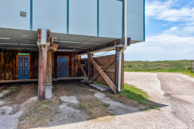 Lake House Amazing views! Don't miss out on this one! Heated pool, , on Gulf of Mexico - Port Aransas in Texas - Lakehouse Vacation Rental - Lake Home for rent on LakeHouseVacations.com
