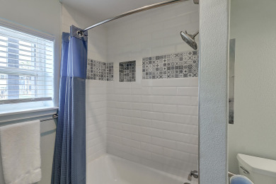 Lake House Beautiful beach condo at Sea Isle Village, community pool and boardwalk!, , on Gulf of Mexico - Port Aransas in Texas - Lakehouse Vacation Rental - Lake Home for rent on LakeHouseVacations.com
