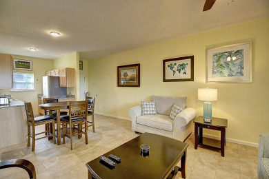 Lake House Pet Friendly, Beachside condo, community pool and beach access, , on Gulf of Mexico - Port Aransas in Texas - Lakehouse Vacation Rental - Lake Home for rent on LakeHouseVacations.com