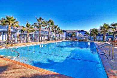 Lake House Pet Friendly, Beachside condo, community pool and beach access, , on Gulf of Mexico - Port Aransas in Texas - Lakehouse Vacation Rental - Lake Home for rent on LakeHouseVacations.com