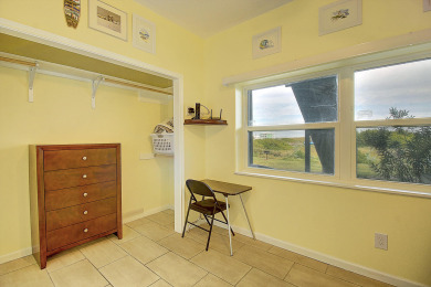 Lake House Pet Friendly, Beachside condo, community pool and beach access, , on Gulf of Mexico - Port Aransas in Texas - Lakehouse Vacation Rental - Lake Home for rent on LakeHouseVacations.com