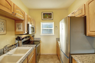 Lake House Pet Friendly, Beachside condo, community pool and beach access, , on Gulf of Mexico - Port Aransas in Texas - Lakehouse Vacation Rental - Lake Home for rent on LakeHouseVacations.com