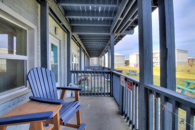 Lake House Pet Friendly, Beachside condo, community pool and beach access, , on Gulf of Mexico - Port Aransas in Texas - Lakehouse Vacation Rental - Lake Home for rent on LakeHouseVacations.com