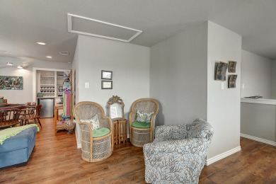 Lake House New Coastal Container Home! Close to the beach, private pool!, , on Gulf of Mexico - Port Aransas in Texas - Lakehouse Vacation Rental - Lake Home for rent on LakeHouseVacations.com