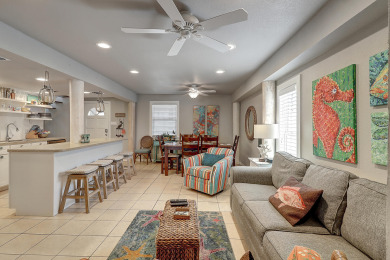 Lake House New Coastal Container Home! Close to the beach, private pool!, , on Gulf of Mexico - Port Aransas in Texas - Lakehouse Vacation Rental - Lake Home for rent on LakeHouseVacations.com
