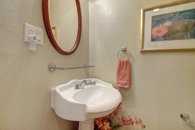 Lake House New Coastal Container Home! Close to the beach, private pool!, , on Gulf of Mexico - Port Aransas in Texas - Lakehouse Vacation Rental - Lake Home for rent on LakeHouseVacations.com