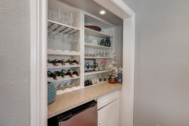 Lake House New Coastal Container Home! Close to the beach, private pool!, , on Gulf of Mexico - Port Aransas in Texas - Lakehouse Vacation Rental - Lake Home for rent on LakeHouseVacations.com