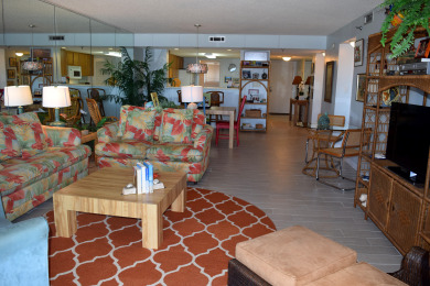 Lake House 310 Surf Dweller by Alicia Hollis Rentals Open Aug 3 FREE TICKETS! $300Day, , on Gulf of Mexico - Fort Walton in Florida - Lakehouse Vacation Rental - Lake Home for rent on LakeHouseVacations.com