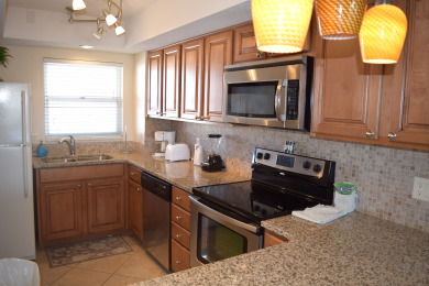 Lake House El Matador 168 by Alicia Hollis Rentals Open Aug 15 FREE TICKETS! $300Day, , on Gulf of Mexico - Fort Walton in Florida - Lakehouse Vacation Rental - Lake Home for rent on LakeHouseVacations.com