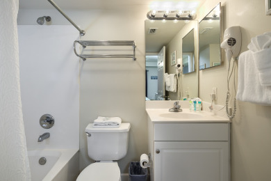 Lake House PI 502 Sapphire Shores. Beautiful Upgrades Throughout! Beautiful beach view, , on Gulf of Mexico - Fort Walton in Florida - Lakehouse Vacation Rental - Lake Home for rent on LakeHouseVacations.com