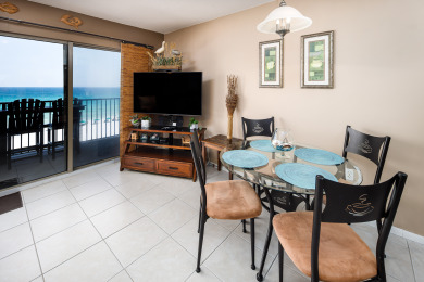 Lake House E.T.W4003 Upgraded Beachfront Condo-Full Kitchen,Wifi,Balcony,Free Beach Svc, , on Gulf of Mexico - Fort Walton in Florida - Lakehouse Vacation Rental - Lake Home for rent on LakeHouseVacations.com