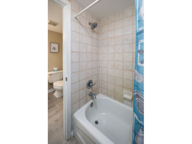 Lake House Island Princess 608 Roomy, upscale, rounded balcony, reserved parking + more, , on Gulf of Mexico - Fort Walton in Florida - Lakehouse Vacation Rental - Lake Home for rent on LakeHouseVacations.com