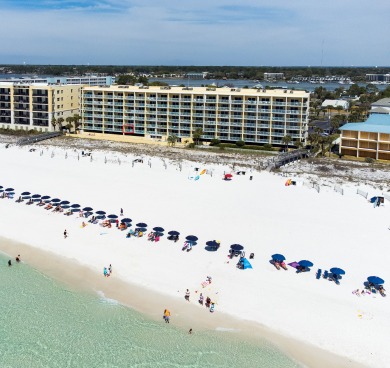 Lake House PI 114 Whispering Shores - MUST see Cozy waterfront condo! Free golf & more , , on Gulf of Mexico - Fort Walton in Florida - Lakehouse Vacation Rental - Lake Home for rent on LakeHouseVacations.com