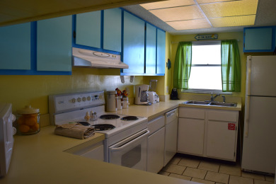 Lake House El Matador 431 by Alicia Hollis Rentals Open 7-28, , on Gulf of Mexico - Fort Walton in Florida - Lakehouse Vacation Rental - Lake Home for rent on LakeHouseVacations.com