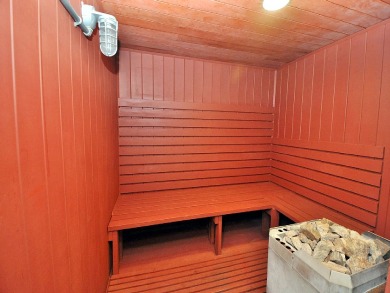 Lake House El Matador 424 by Alicia Hollis Rentals Open Aug 9 FREE TICKETS! $300Day, , on Gulf of Mexico - Fort Walton in Florida - Lakehouse Vacation Rental - Lake Home for rent on LakeHouseVacations.com