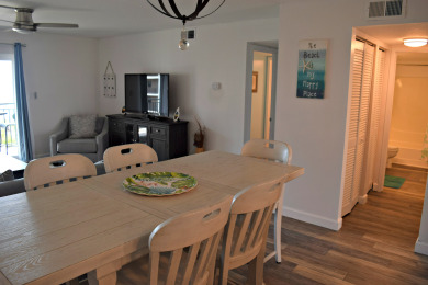 Lake House Emerald Isle 509 by Alicia Hollis Rentals Open Aug 3 FREE TICKETS! $300Day, , on Gulf of Mexico - Fort Walton in Florida - Lakehouse Vacation Rental - Lake Home for rent on LakeHouseVacations.com