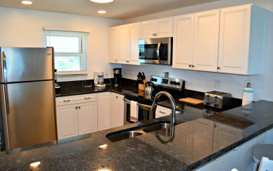 Lake House Emerald Isle 509 by Alicia Hollis Rentals Open Aug 3 FREE TICKETS! $300Day, , on Gulf of Mexico - Fort Walton in Florida - Lakehouse Vacation Rental - Lake Home for rent on LakeHouseVacations.com