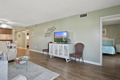 Lake House El Matador 369 by Alicia Hollis Rentals Open Aug 3 FREE TICKETS! $300Day, , on Gulf of Mexico - Fort Walton in Florida - Lakehouse Vacation Rental - Lake Home for rent on LakeHouseVacations.com