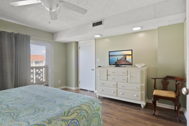 Lake House El Matador 369 by Alicia Hollis Rentals Open Aug 3 FREE TICKETS! $300Day, , on Gulf of Mexico - Fort Walton in Florida - Lakehouse Vacation Rental - Lake Home for rent on LakeHouseVacations.com