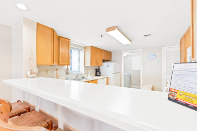Lake House 412 Surf Dweller by Alicia Hollis Rental Open JUL 29 FREE ADVENTURES $300Day, , on Gulf of Mexico - Fort Walton in Florida - Lakehouse Vacation Rental - Lake Home for rent on LakeHouseVacations.com
